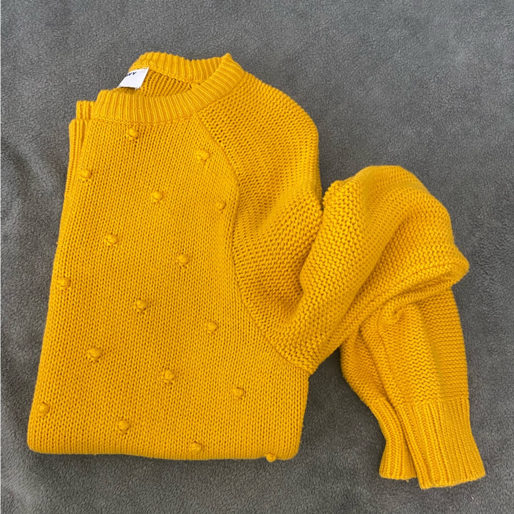 Old Navy Sweater